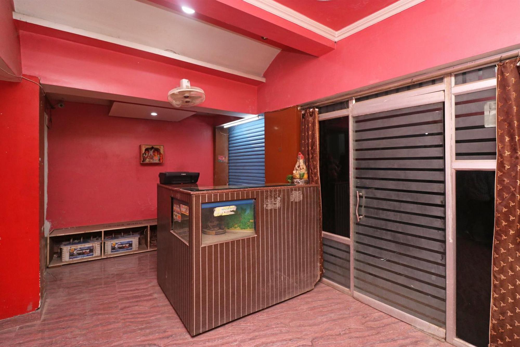 Hotel O Swastik Resort Colonelganj Exterior photo