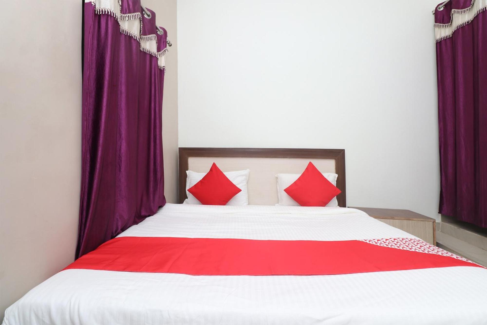 Hotel O Swastik Resort Colonelganj Exterior photo